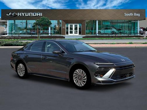 2026 Hyundai SONATA Hybrid SEL