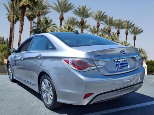 2013 Hyundai SONATA Hybrid Limited