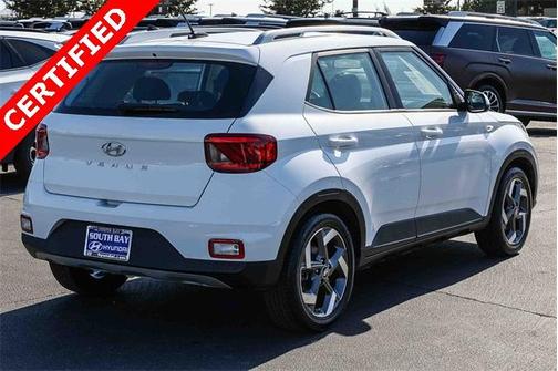 2023 Hyundai VENUE SEL