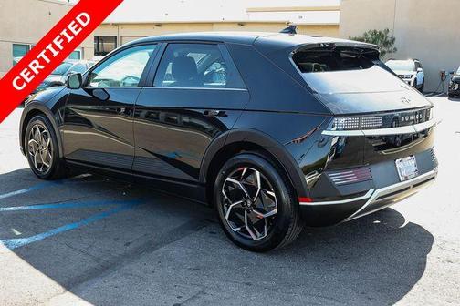Black 2024 Hyundai IONIQ 5 SEL