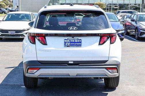 White Pearl 2026 Hyundai TUCSON SEL