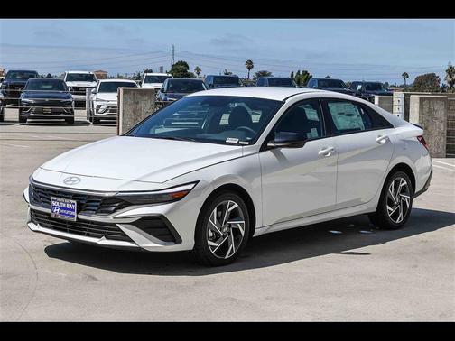 2025 Hyundai ELANTRA HEV SEL Sport