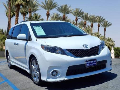 2014 Toyota Sienna SE