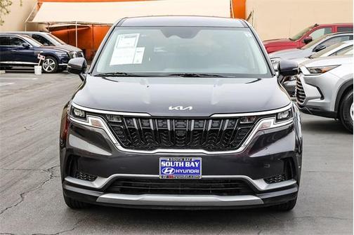 2024 Kia Carnival LX