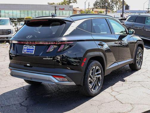 Ash Black 2026 Hyundai TUCSON Hybrid Limited