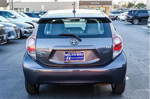 2014 Toyota Prius c Four