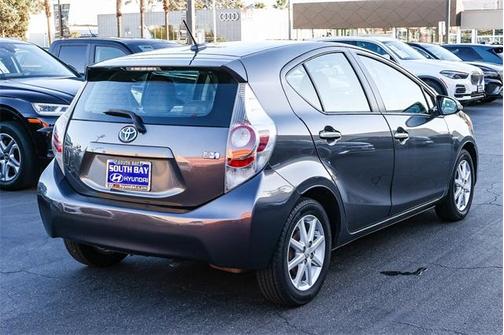 2014 Toyota Prius c Four