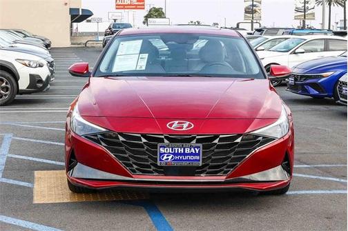 2023 Hyundai ELANTRA Limited