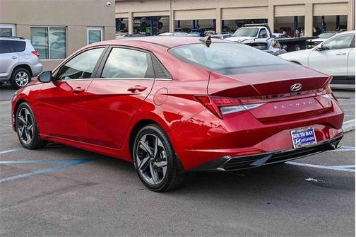 2023 Hyundai ELANTRA Limited