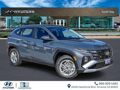 Gray 2026 Hyundai TUCSON SE