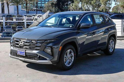 Gray 2026 Hyundai TUCSON SE