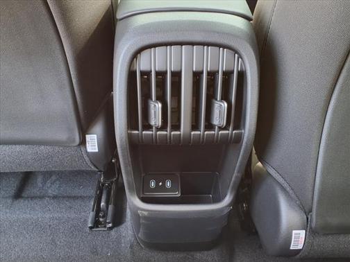2025 Hyundai KONA EV SEL