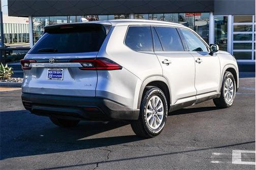 2025 Toyota Grand Highlander XLE