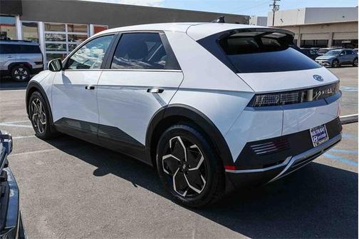 2024 Hyundai IONIQ 5 SEL