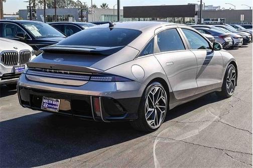 2023 Hyundai IONIQ 6 SEL