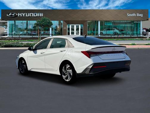 2025 Hyundai ELANTRA HEV SEL Sport