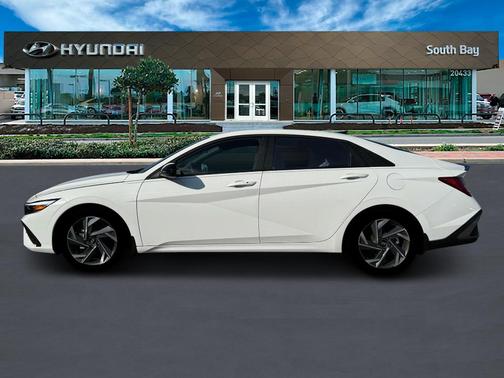 2025 Hyundai ELANTRA HEV SEL Sport