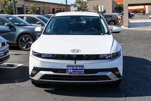 Atlas 2026 Hyundai IONIQ 5 SE