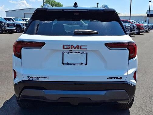 2026 GMC Terrain AWD AT4