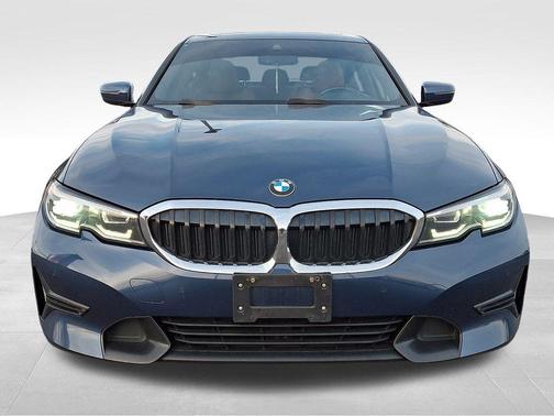 2021 BMW 330 xDrive