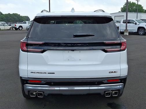 2025 GMC Acadia Denali
