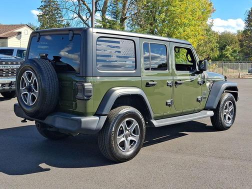 2022 Jeep Wrangler Unlimited Sport