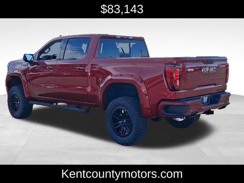 2025 GMC Sierra 1500 AT4