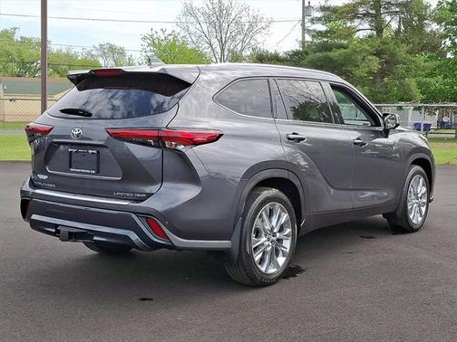 2023 Toyota Highlander Limited