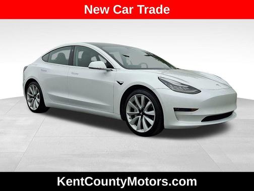 2020 Tesla Model 3 Long Range