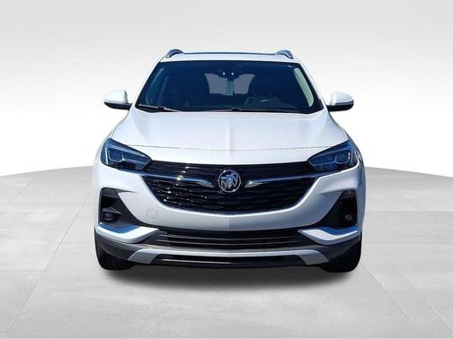 White Frost Tricoat 2023 Buick Encore GX Essence