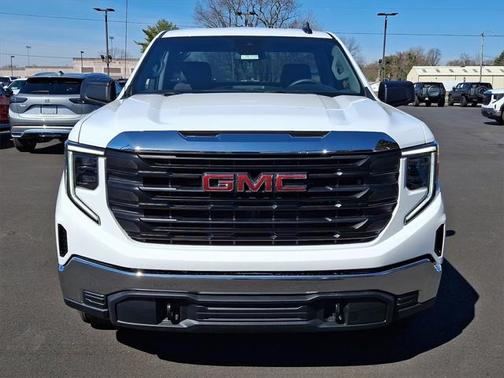 2025 GMC Sierra 1500 Pro