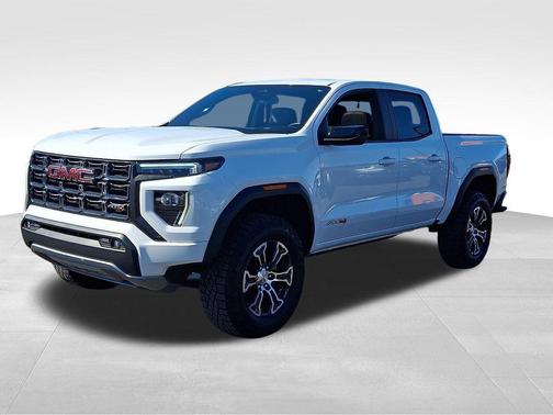 2024 GMC Canyon AT4