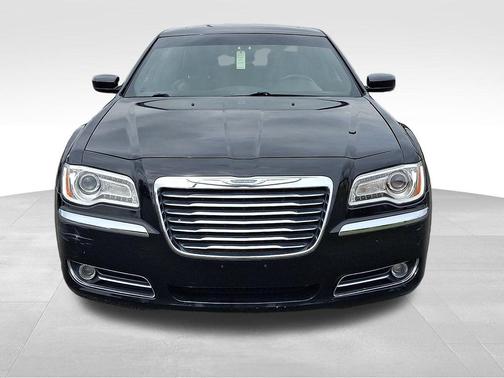 Gloss Black 2013 Chrysler 300 S