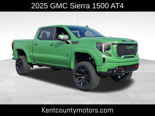 2025 GMC Sierra 1500 AT4