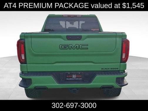 2025 GMC Sierra 1500 AT4