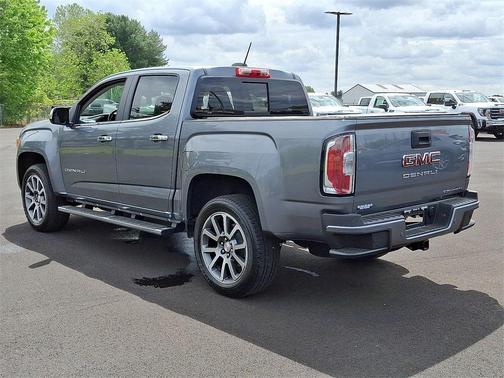 Satin Steel Metallic 2022 GMC Canyon Denali