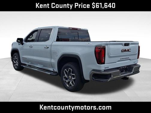 Glacier White Tricoat 2026 GMC Sierra 1500 SLT