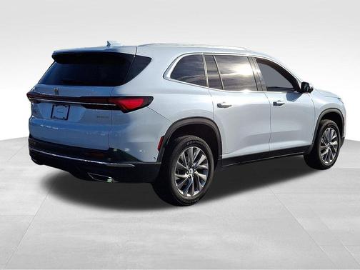 iridescent white tricoat 2026 Buick Enclave Preferred