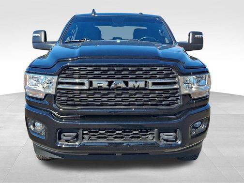 2023 RAM 2500 Big Horn Crew Cab 4x4 6'4' Box