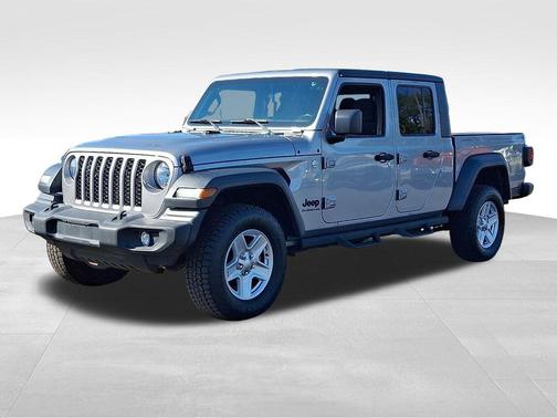 2020 Jeep Gladiator Sport S