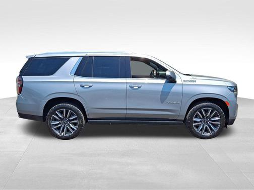 Sterling Gray Metallic 2024 Chevrolet Tahoe 4WD High Country