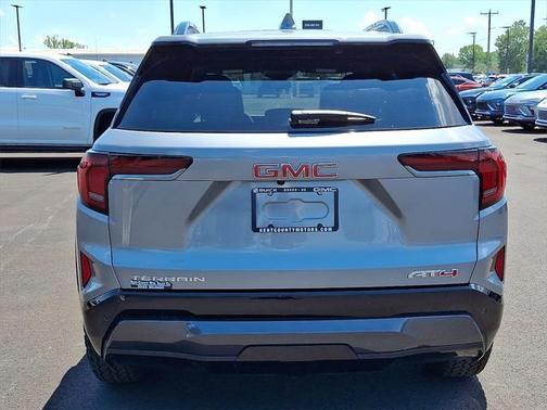 2026 GMC Terrain AWD AT4