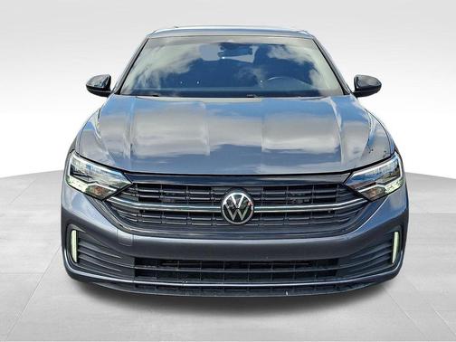 Pyrite Silver Metallic 2022 Volkswagen Jetta 1.5T Sport