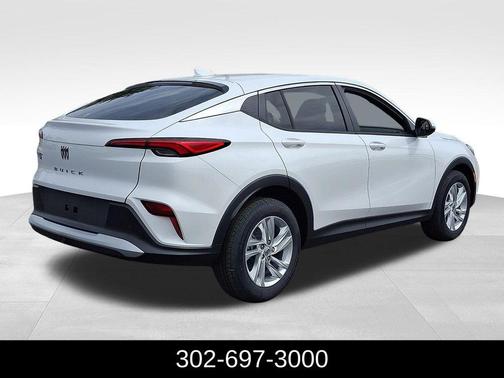 Summit White 2026 Buick Envista Preferred FWD