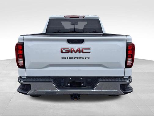 Summit White 2024 GMC Sierra 1500 Pro
