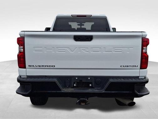 2023 Chevrolet Silverado 2500 Custom