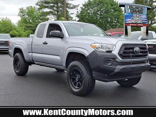 2022 Toyota Tacoma SR