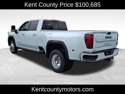 2026 GMC Sierra 3500 Denali