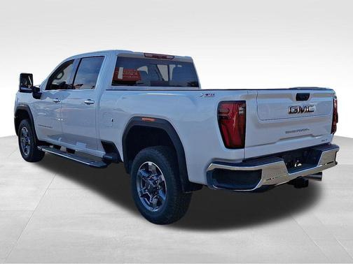 2025 GMC Sierra 2500 SLT