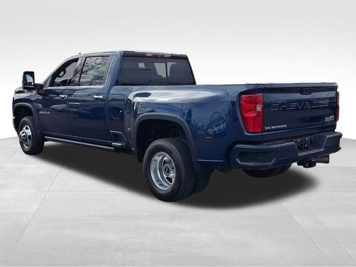 Northsky Blue Metallic 2023 Chevrolet Silverado 3500 High Country